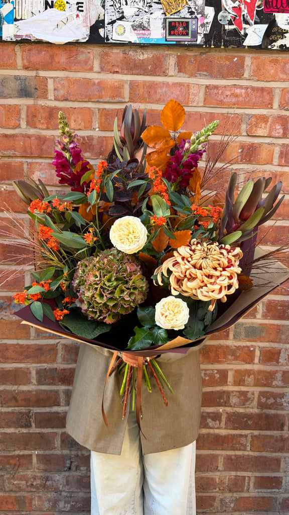 Pumpkin Pie (Euphorbia / Roses / Hydrangea / Snapdragon / Chrysanthemum / Leucadendron / Beech)